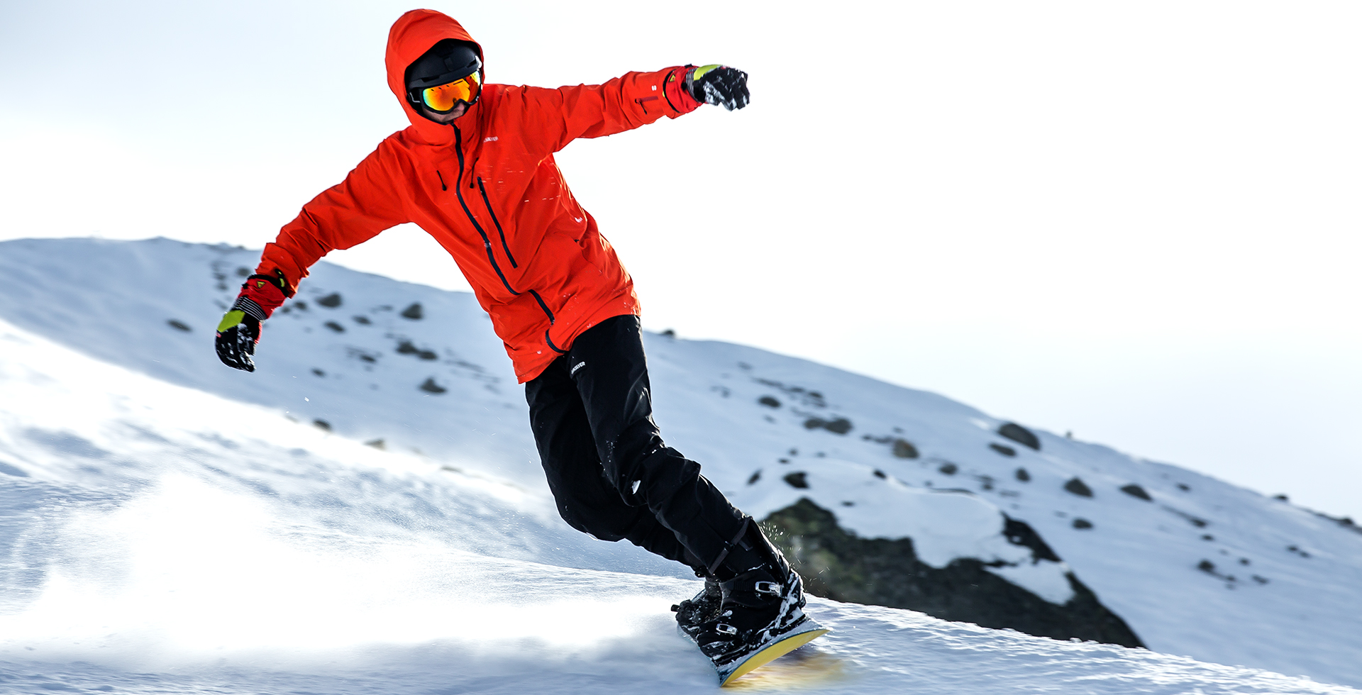 snowboard instructor for children in courchevel 1850
